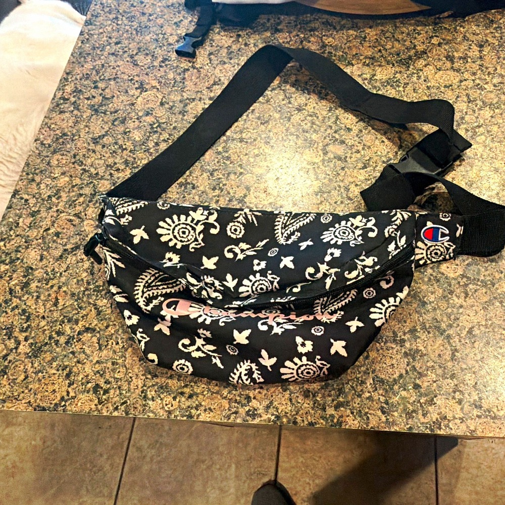 Champion Floral Paisley Print Waist Pack Black White Pink Adjustable Fanny Pack